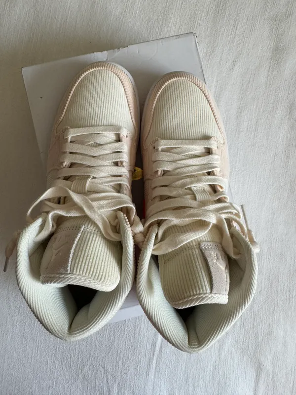 Women’s Air Jordan 1 Mid Corduroy - Image 2