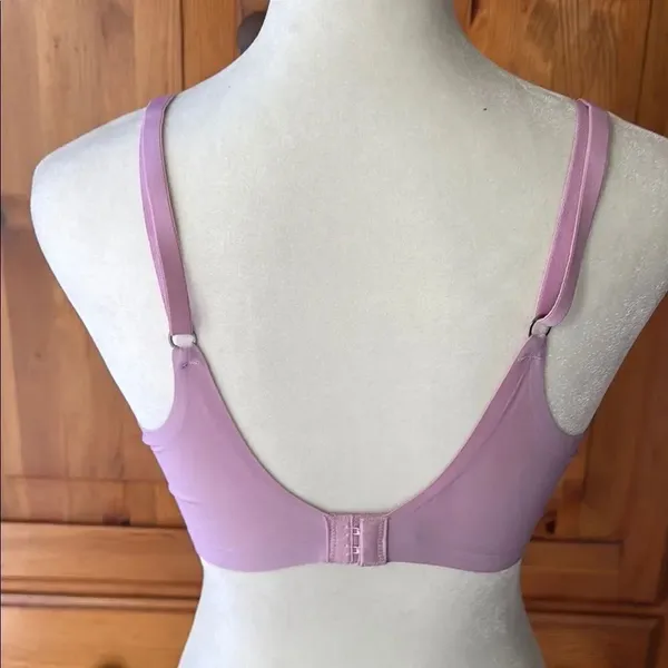 Lucky Brand Seamless lavender Bralette. Seamless. Size large. - Image 3