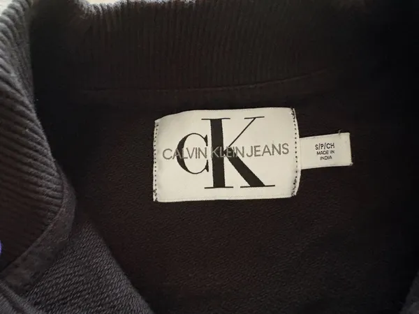 Calvin Klein Oversized Crop Half-zip - Image 3