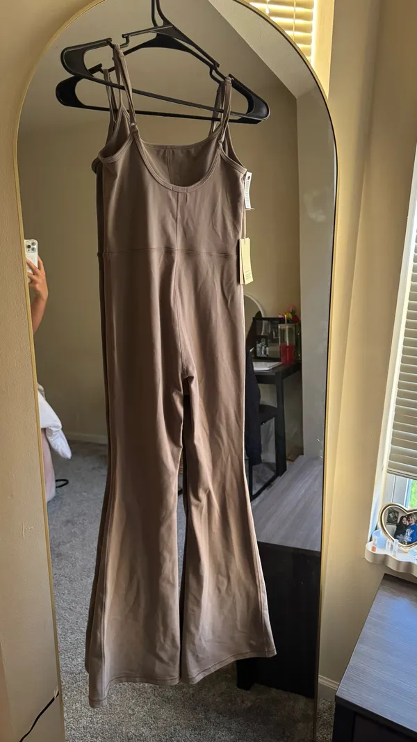 Aritzia Wilfred Divinity Flare Jumpsuit - Image 4
