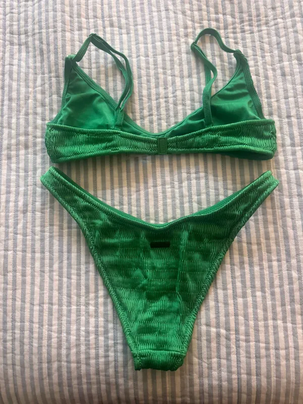 Bikini - Image 3