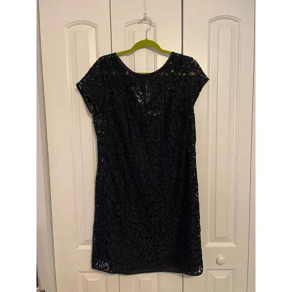 Loft Lace Shift Dress Floral Black Keyhole Back Ribbon Tie Elegant Cap‎ Sleeve - Image 3