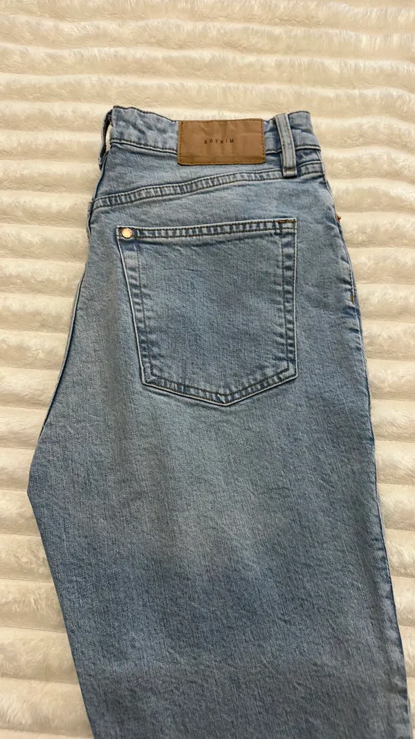 Jeans - Image 3