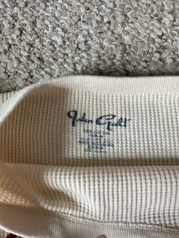 Brandy Melville tee - Image 2