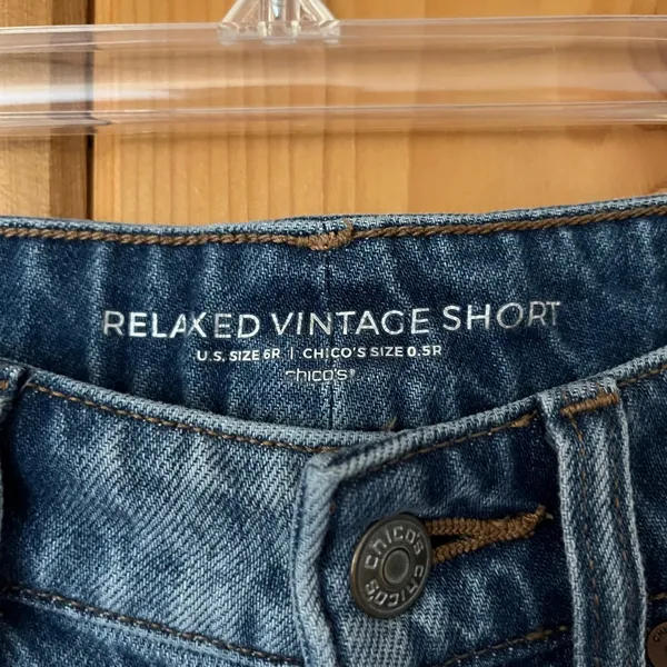 Chico's Jean Shorts Relaxed Vintage Short Blue Denim Cutoff‎ Size .5 (US 6) - Image 3