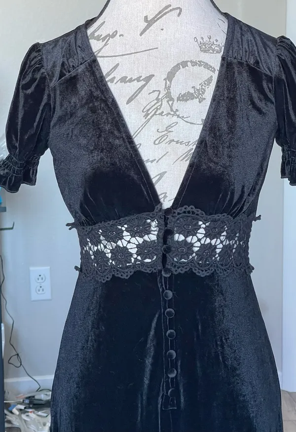 Forever 21 Dress Black Velvet Crushed Maxi Small - Image 4