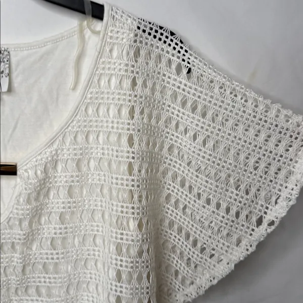 NAIF eyelet short wife butterfly sleeve top with longing sz L - Image 4