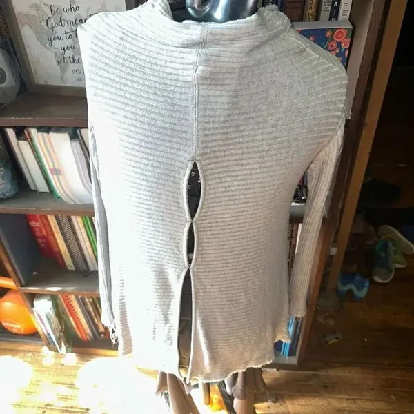We the Free flowy Take me Home open back long sleeve top - Image 2
