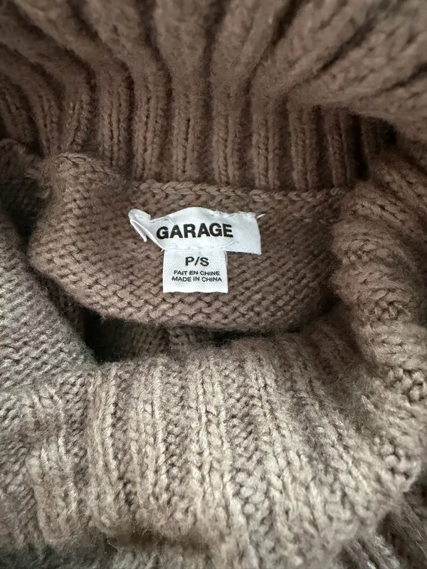 Garage Turtleneck Sweater Cropped Brown - Image 2