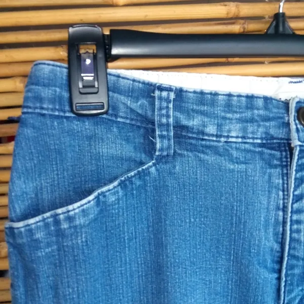 Lee 10P 30 At The Waist Cropped Capri Jeans Petite - Image 5