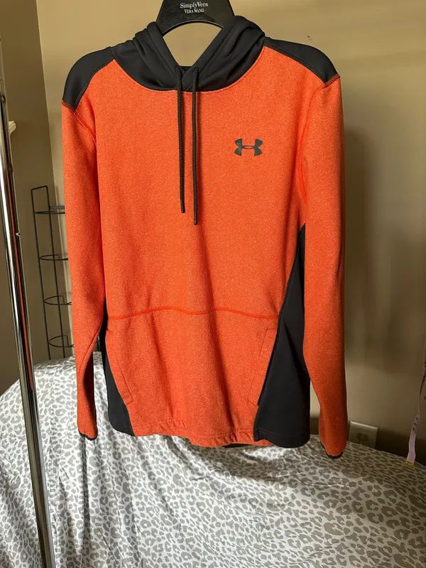 Under Armour Orange and Black Performance Hoodie - Image 7