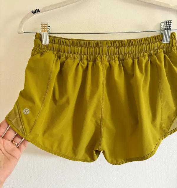 Hotty Hot 2.5" Shorts - Image 2
