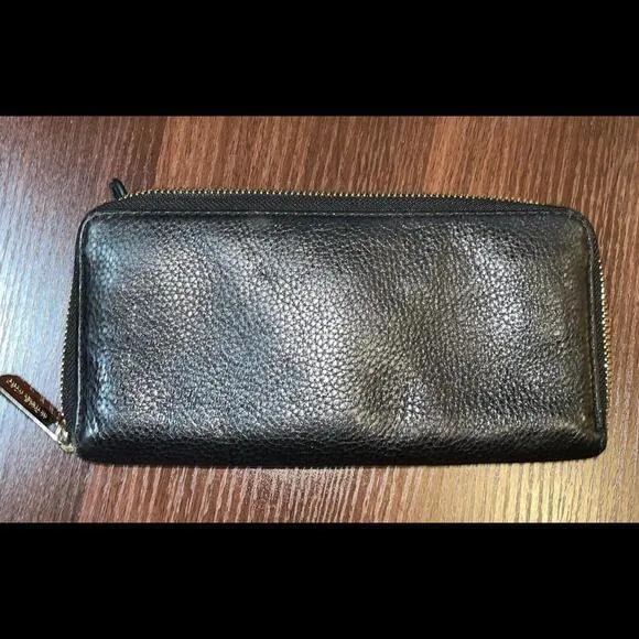 MICHAEL KORS Large Black Pebble Leather Zip‎ Around Wallet 8”x4” - Image 2
