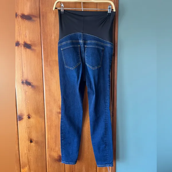 Loft Maternity Dark Wash Jeans- Size 4 Petite Medium - Image 2