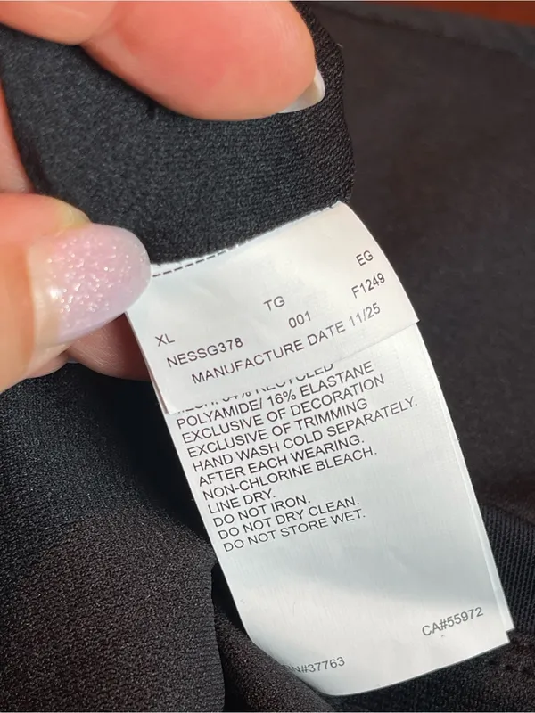 Nike Women's Mesh Inset One-Piece Swimsuit Black Tummy control Sz XL - Image 11