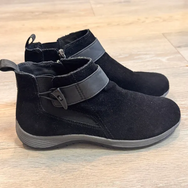 Easy Spirit Womens‎ Hadely Black Faux Suede Ankle Boots Comfort Casual Size 7 M - Image 2
