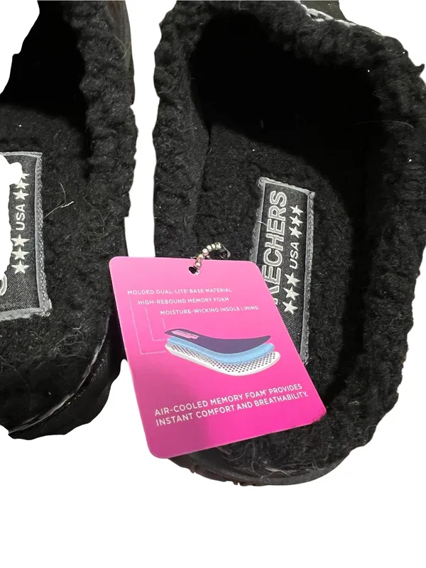 Skechers Women’s Size‎ 9 Slip-On Clogs Black Embroidered Sherpa Lined Slippers - Image 6