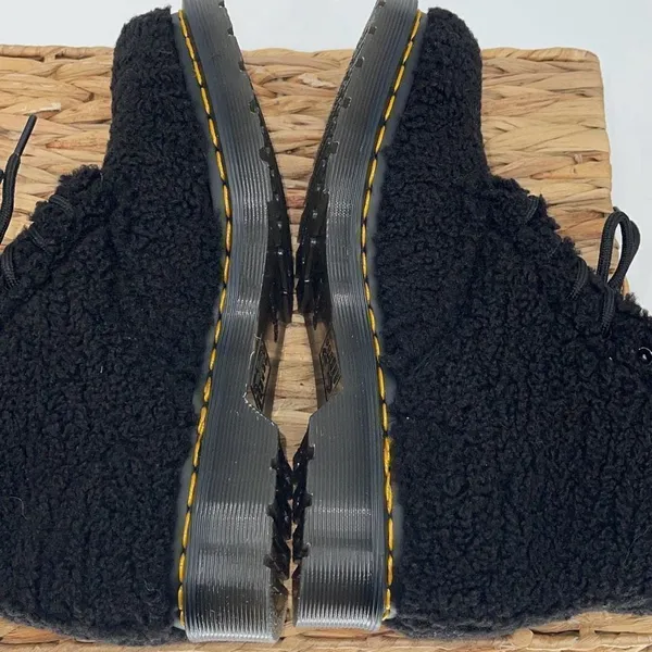 Dr. Martens 1460 PASCAL WOMEN'S FAUX SHEARLING BOOTS Size 7‎ Black - Image 11