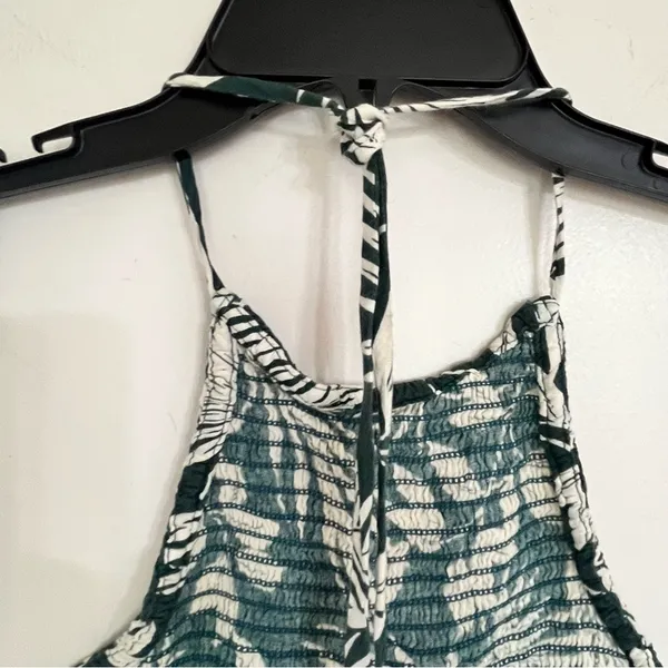 Women's Patrons of Peace Green‎ Leaf Floral Smocked Halter Top Size Small - Image 6