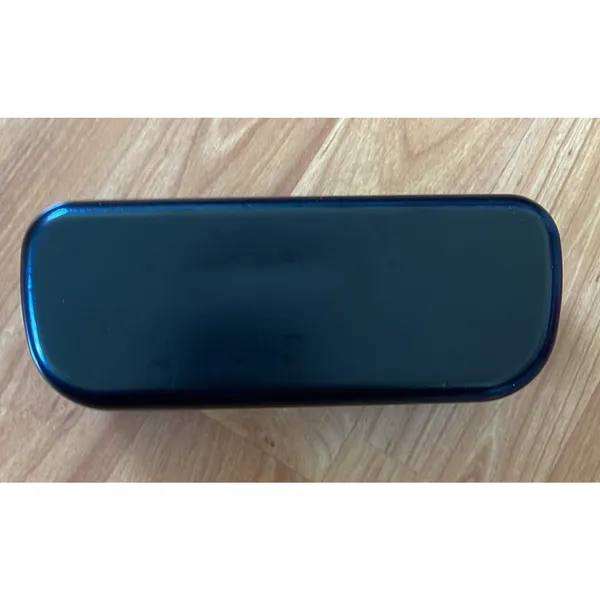 Coach‎ Sunglasses Hard Case - Image 3