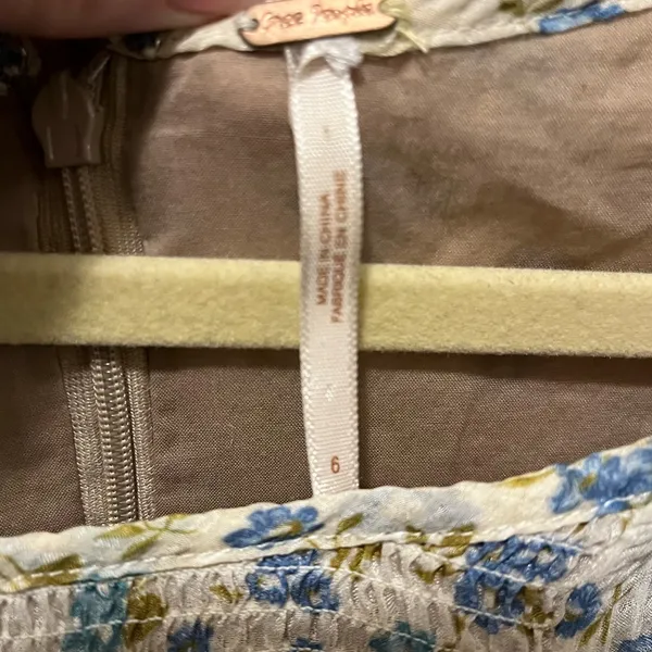 Free people boho floral‎ mini dress sz 6 - Image 3