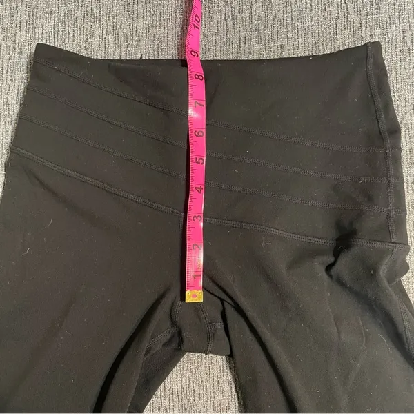 Lululemon Rainbow Flare Crop Leggings - Image 10