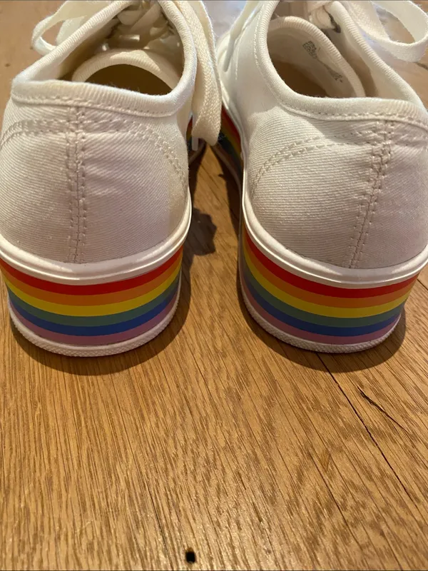 Gianni Bini Rainbow Canvas On Beat Platform Canvas Sneakers Lace Up Size 6 - Image 3