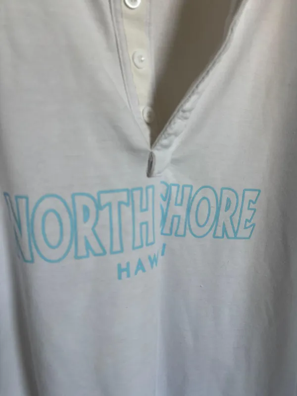 north shore long sleeve Size M - Image 3