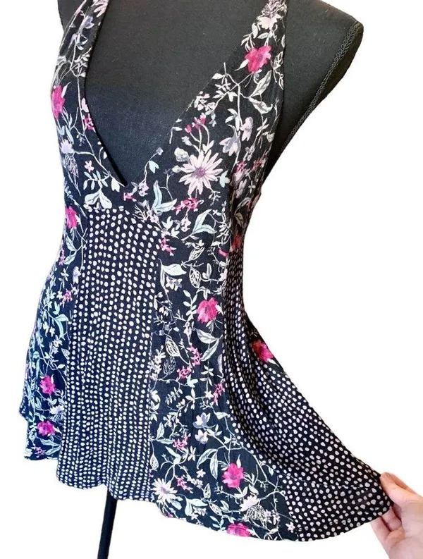 UO Kimchi Blue Mixed print floral dot patchwork plunge halter strappy back tank - Image 3