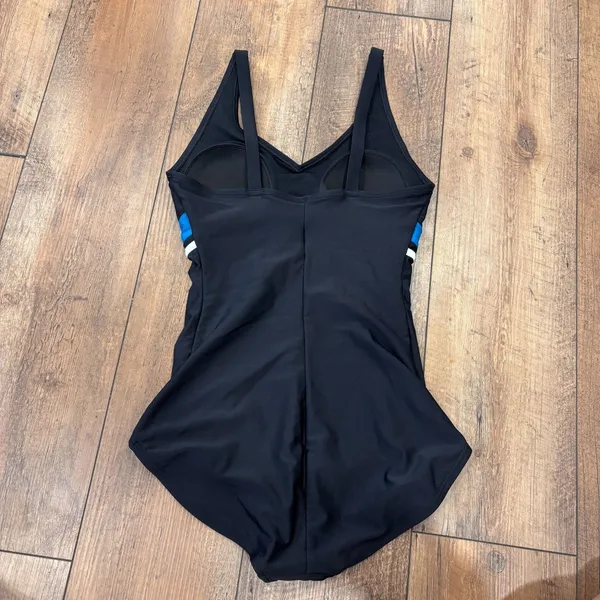 Speedo Empire Splice Swimsuit One Piece Women's Size M Black Beach Pool EUC - Image 5