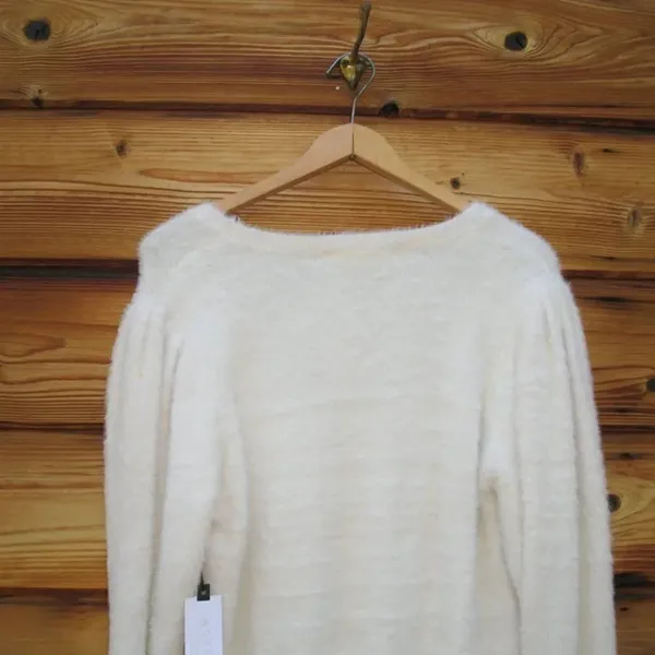 NWT Super Soft Ivory Size XL Fuzzy White Ivory Round Neck Knit Sweater Pullover - Image 7