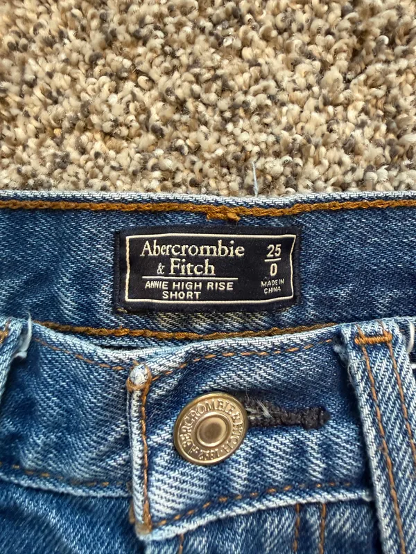 Abercrombie and Fitch Denim Shorts - Image 3