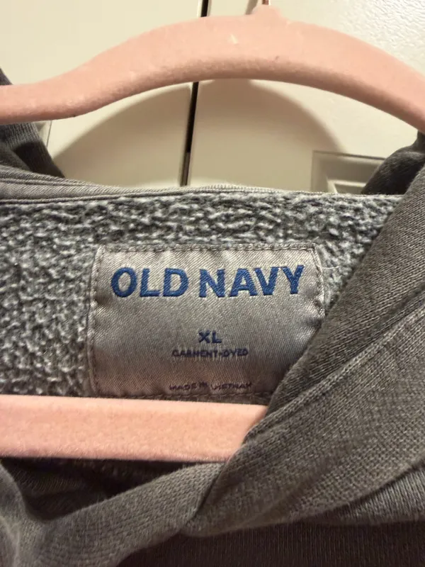 Old Navy Grey Sweatshirt - Image 2