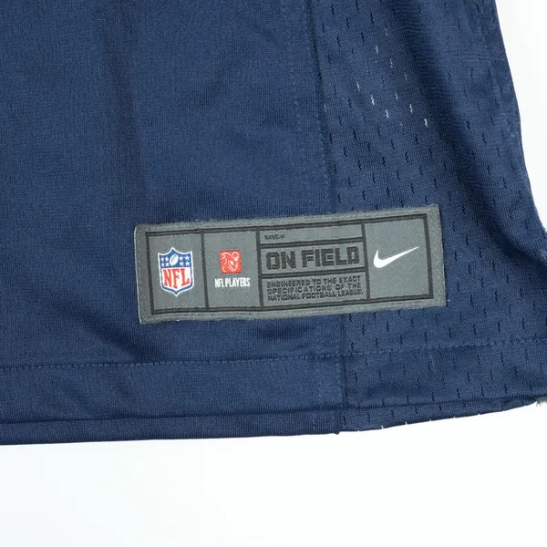 Tennessee Titans NFL On Field Nike‎ Women's Jersey Marcus Mariota #8 Size Large - Image 4