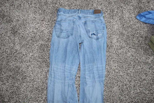 wide leg american eagle ripped jeans low rise - Image 4
