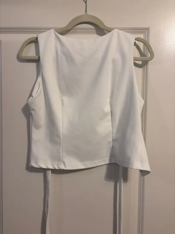 Musera Boat Neck Open Tie Back Fitted Top White Size M - Image 2