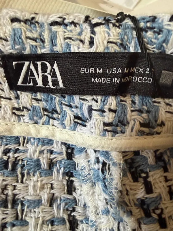 ZARA NWT Textured Tweed High Waist Skort Blue White Button Detail Size M - Image 8
