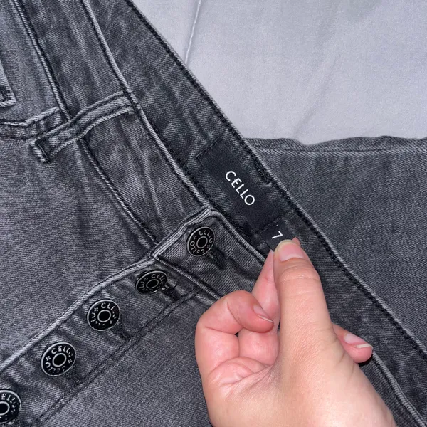 High Waist Jeans - Image 6