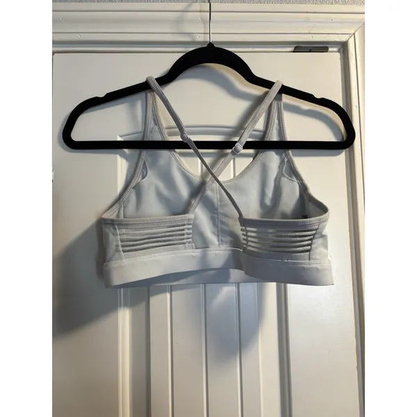 Gymshark‎ Sports Bra Womens Medium Light Blue Ruched Strappy Back Activewear - Image 4