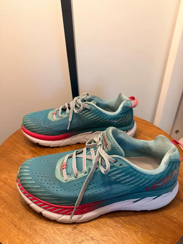 Hoka Arahi 3 - Image 4