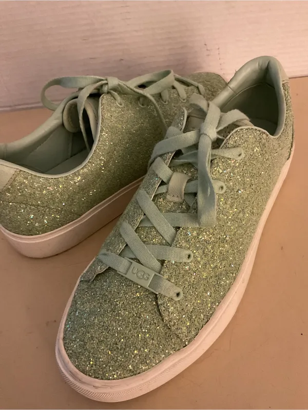 UGG women green sparkling Glitter leather Lace-Up Zilo Sneakers US 9 - Image 5