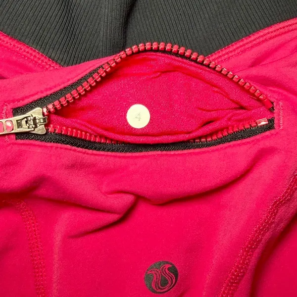 RARE Lululemon Spirit Free Bird Fruity Tootie Athletic Zip Up Pink - Size 4 - Image 4