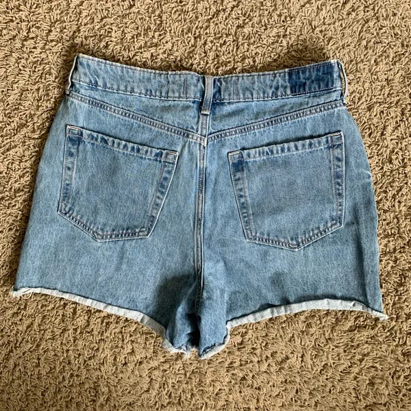 Hollister 90s ultra High-Rise cutoff size 12 blue jean shorts - Image 3