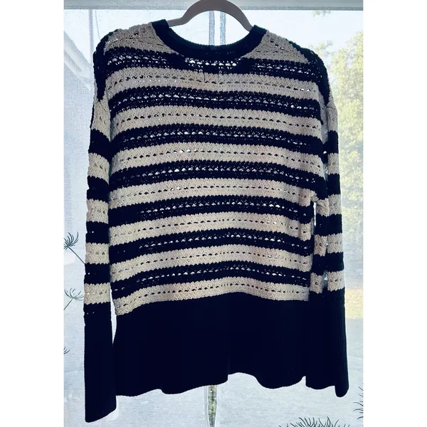 GAP Crochet Sweater Y2K Women Size M White/Navy Split-Hem Oversized Boho - Image 6