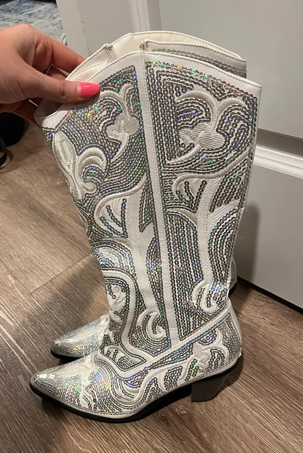 Sparkly Boots White Size 10 - Image 2