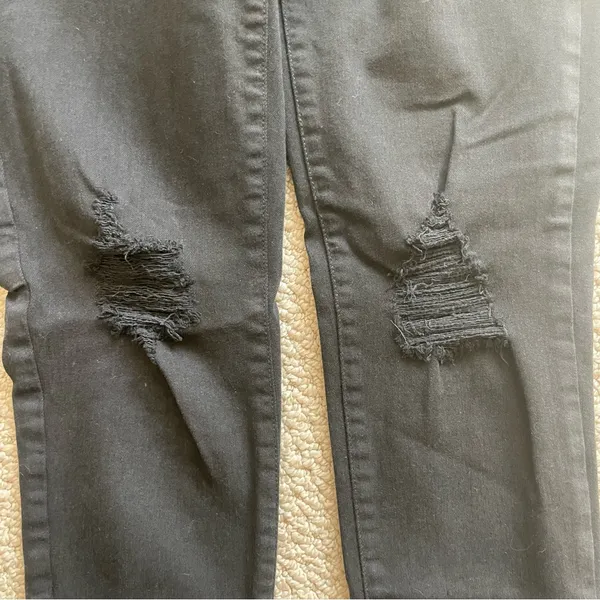 American Eagle Black Denim Ripped Knee Jegging Skinny Mid Rise Jean 4 - Image 2