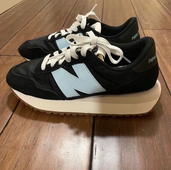 New Balance 237 Sneakers - Image 2