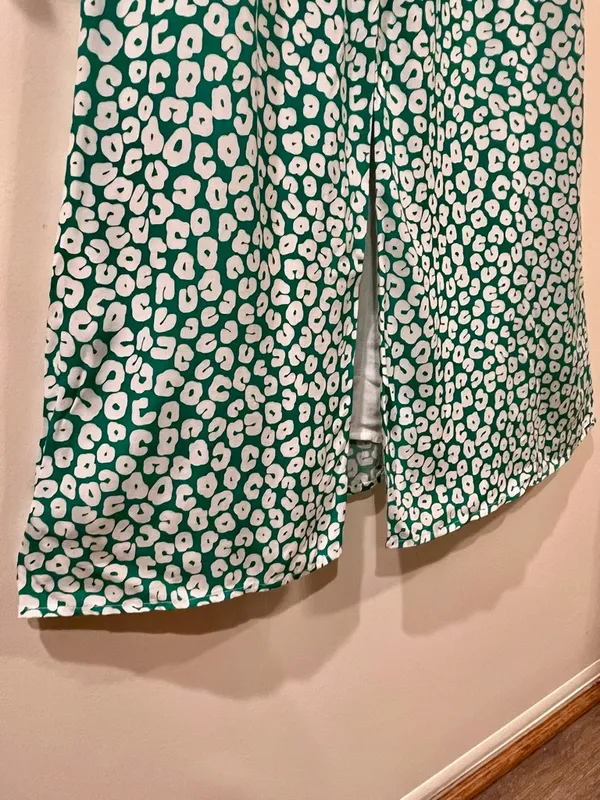 NWOT Kookai Green and White Cheetah Printed Maxi Dress - Size 4 - Image 4