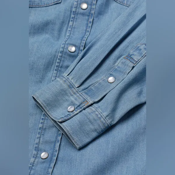 H&M Oversized denim button down shirt size small - Image 5