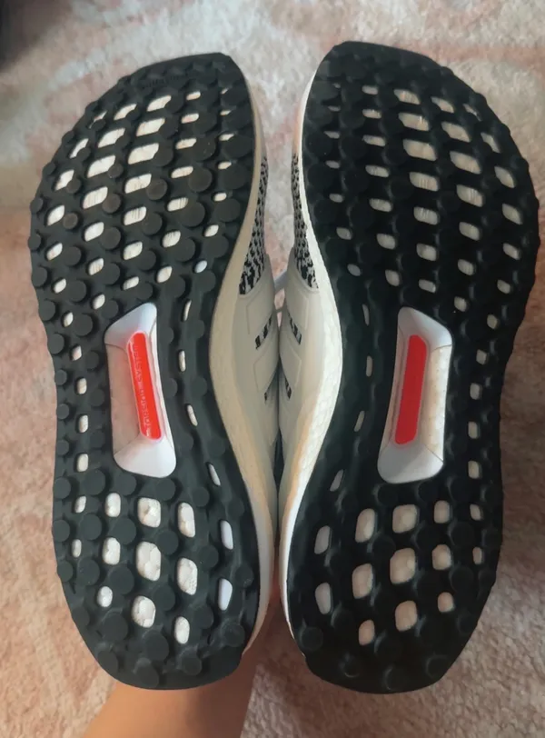 Adidas Ultraboost - Image 4
